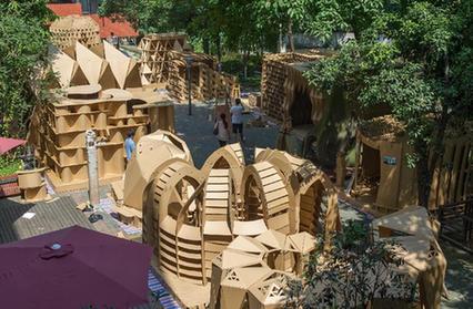 14幢纸板小屋现身重庆大学