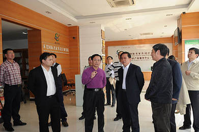 广东省——内蒙古自治区科技合作座谈会在广州召开